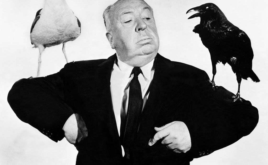 Alfred Hitchcock : L'icône intemporelle du suspense inspire la mode vintage