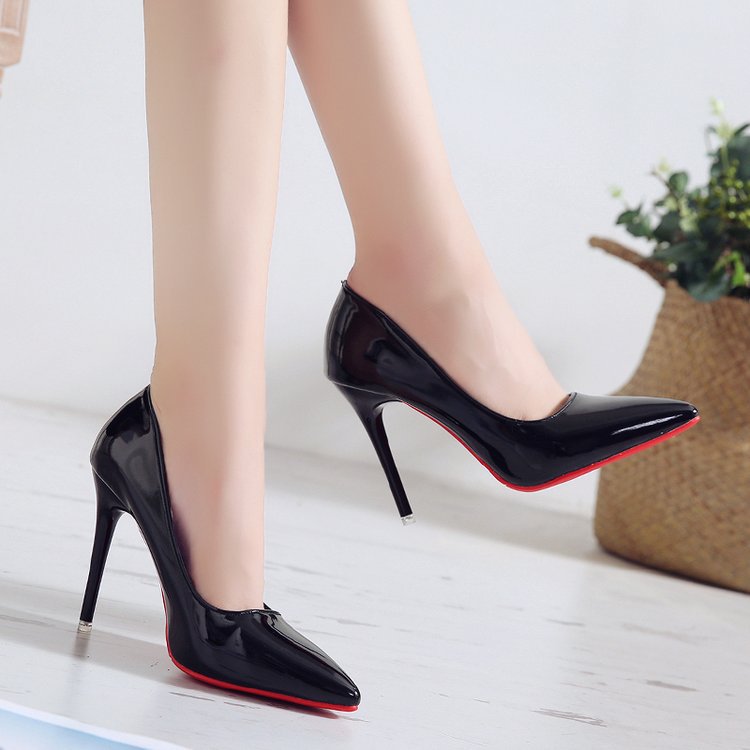 escarpins-vintage-pointus-talons