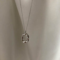 collier-beignet-ovale-vintage