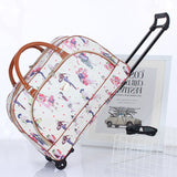 valise-femme-vegetarienne-retro