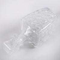 bouteille-de-vin-en-verre-de-haute-qualite-vintage