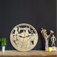 horloge-vintage-en-bois-creative-machine-a-coudre