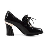escarpins-vintage-femmes-cuir-verni-rouge-talons-hauts