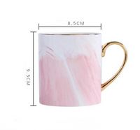 tasse-a-cafe-vintage-en-marbre