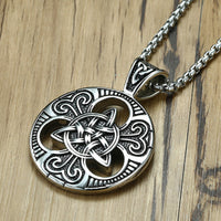collier-noeud-concentrique-vintage