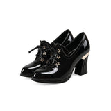 escarpins-vintage-femmes-cuir-verni-rouge-talons-hauts