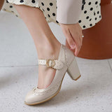 chaussures-annee-80-escarpins-petits-talons-blancs