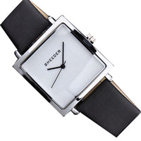 montre-carree-vintage-style