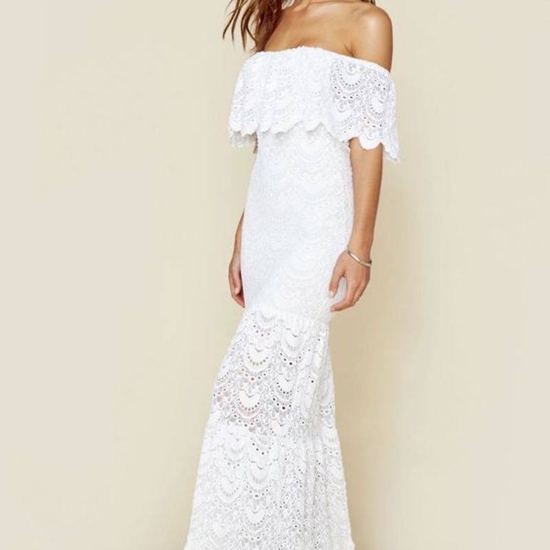 robe-longue-dentelle-vintage